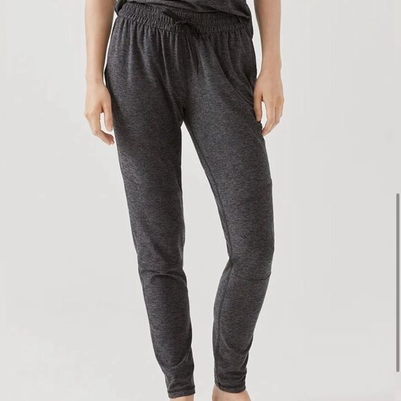 Outdoor Voices Cloudknit Sweatpant Charcoal Gray - Picture 1 of 10